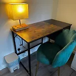 Victoria Park Homestay *
